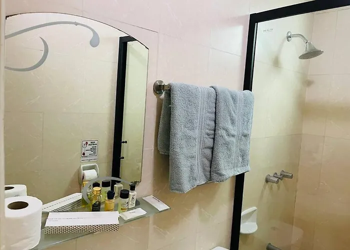 Bgc Staycation 1-bedroom Apartment Manila